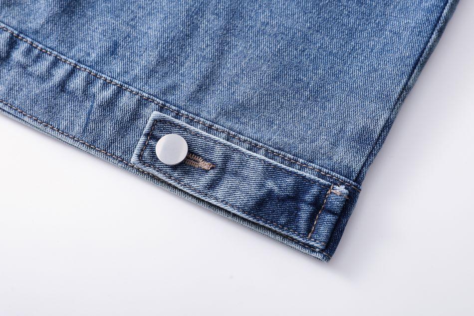 Ava | Women's Oversized Denim Jacket - view 5