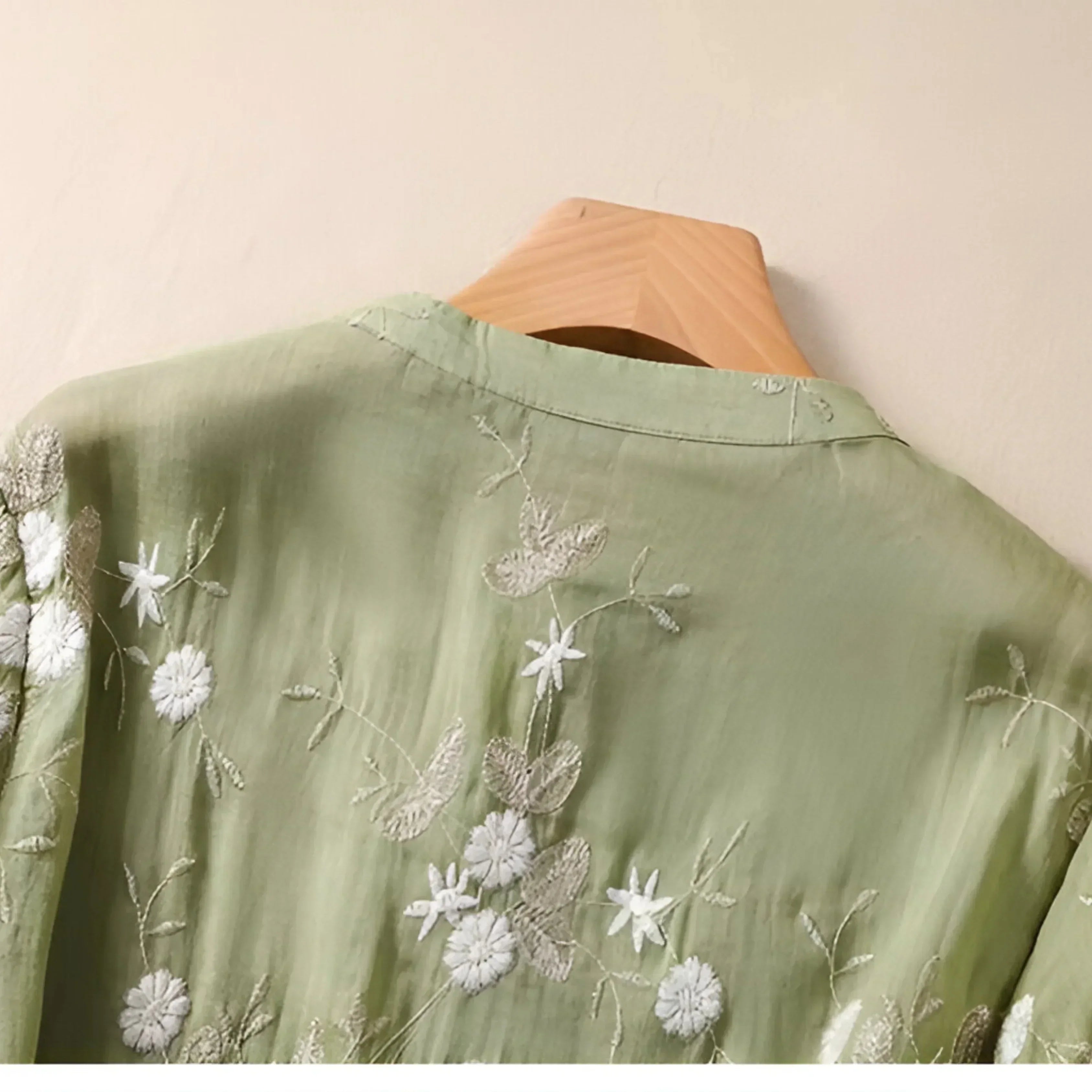 Tanzanix | Floral embroidery loose blouse-Apparel & Accessories > Clothing > Clothing Tops > Blouses-Tanzanix