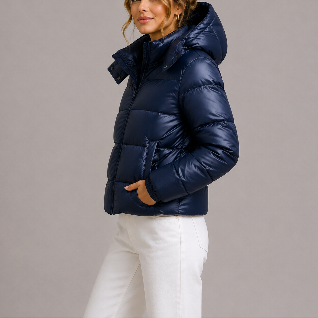 Paulina | Pufferjacka för dam med huva - Marinblå