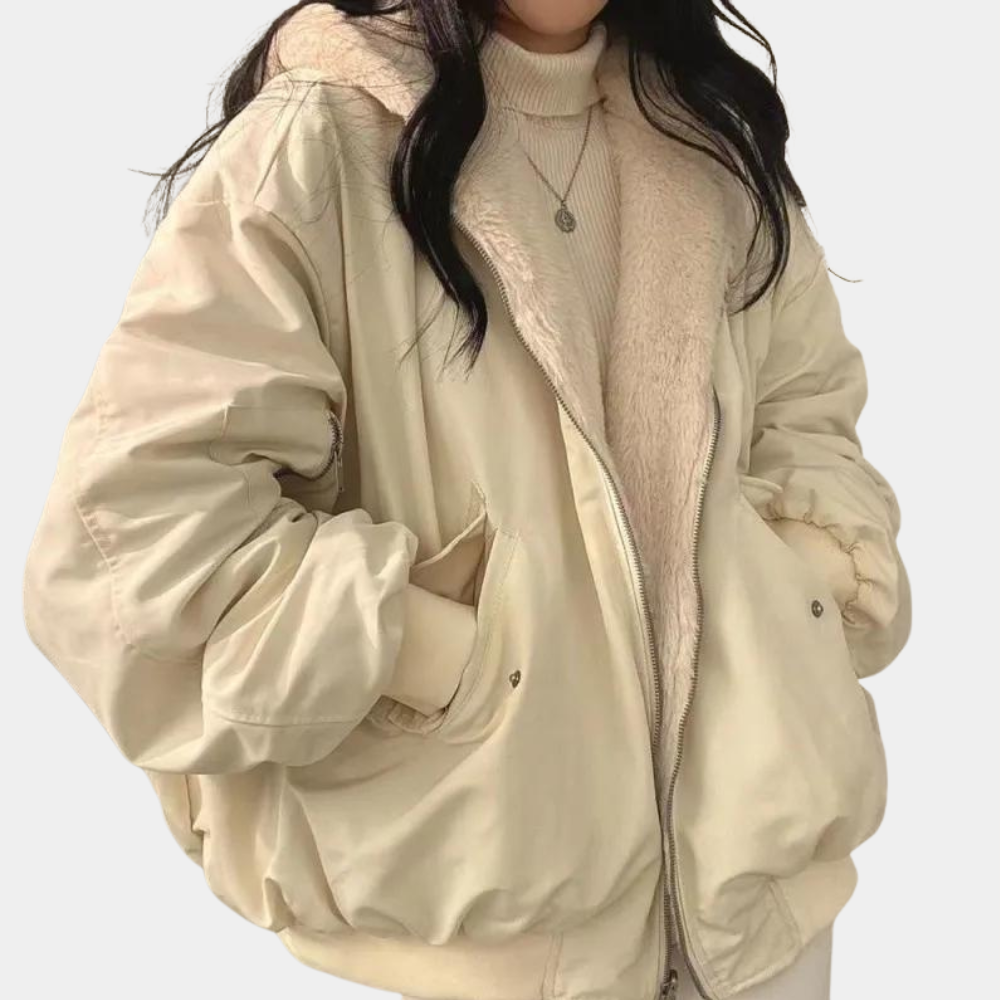 Tora | Oversize vinterjacka med huva - Vit